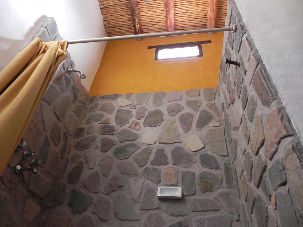 Posada Suri Huasi Tilcara Szoba fotó